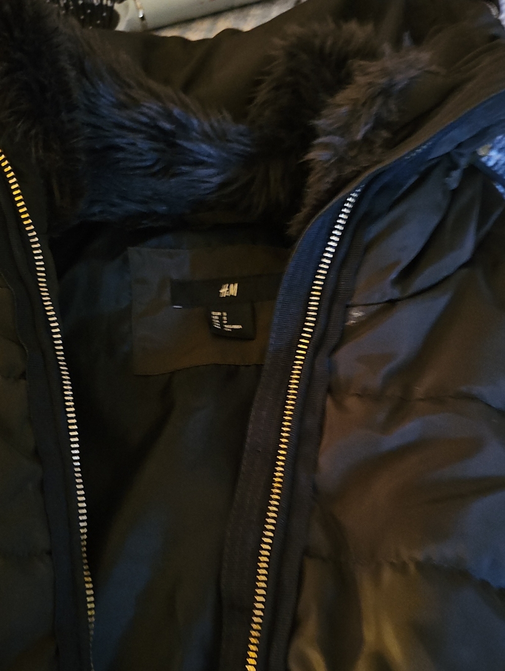 H&M Dark Olive Green  Quilted Puffer Coat Vest with Faux Fur Trim